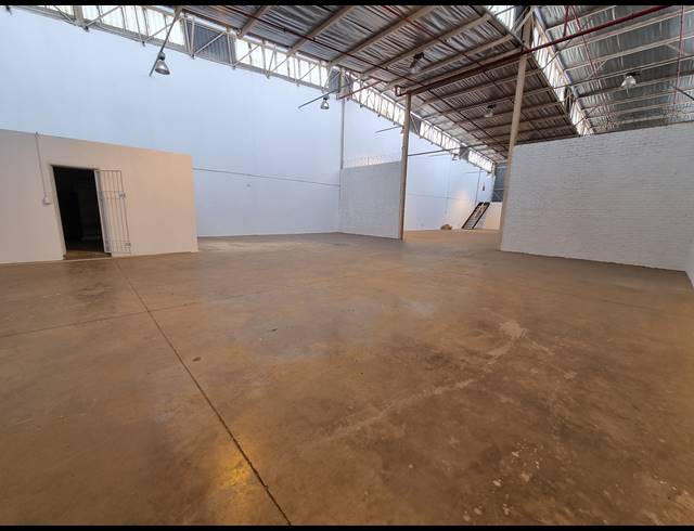 775M² WAREHOUSE TO LET IN SELBY